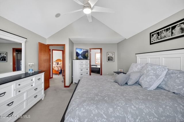 664 Little Creek Drive, Perrysburg, OH 43551