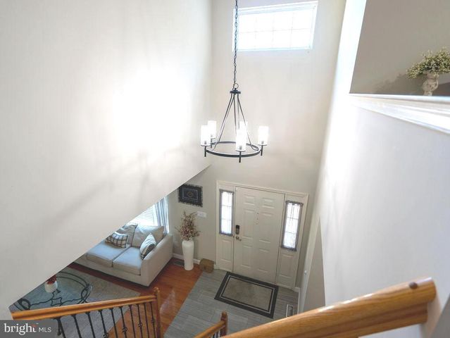 15 NOTTINGHAM WAY, Mount Laurel, NJ 08054