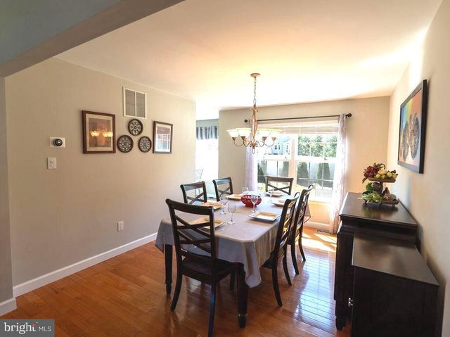 15 NOTTINGHAM WAY, Mount Laurel, NJ 08054