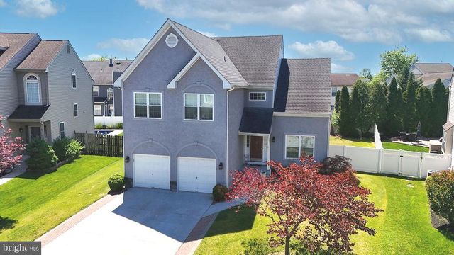 15 NOTTINGHAM WAY, Mount Laurel, NJ 08054