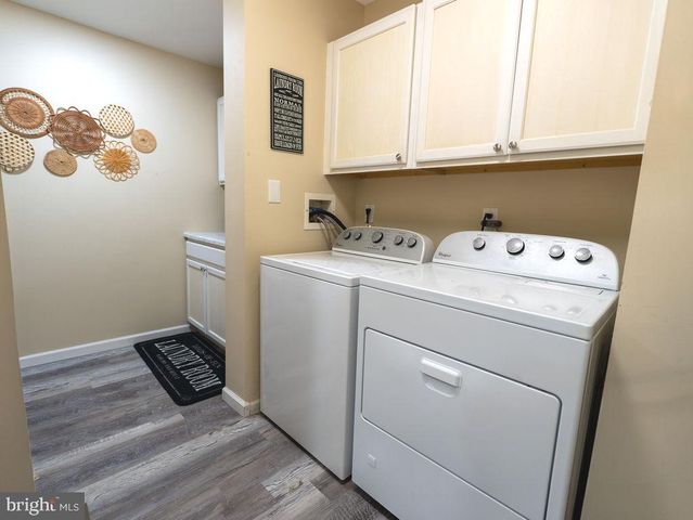 15 NOTTINGHAM WAY, Mount Laurel, NJ 08054