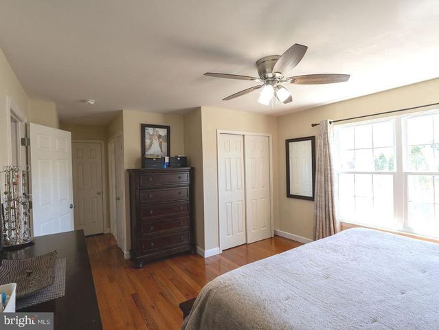 15 NOTTINGHAM WAY, Mount Laurel, NJ 08054