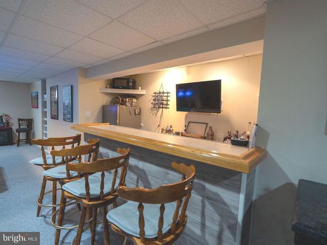 15 NOTTINGHAM WAY, Mount Laurel, NJ 08054