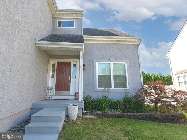 15 NOTTINGHAM WAY, Mount Laurel, NJ 08054