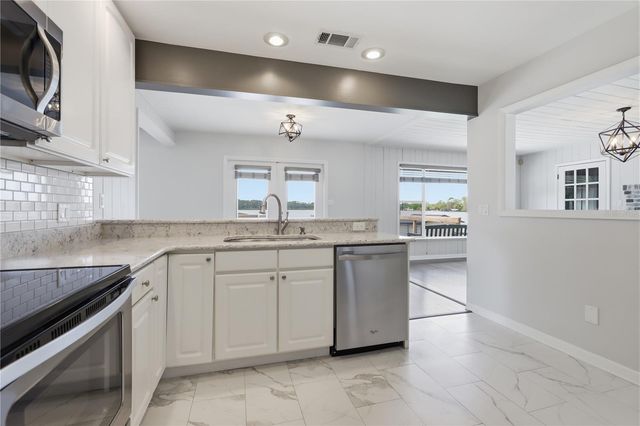 940 N KEPLER ROAD, Deland, FL 32724