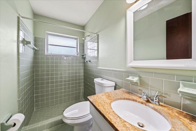 3503 18TH AVENUE W, Bradenton, FL 34205