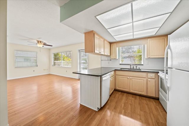 3503 18TH AVENUE W, Bradenton, FL 34205