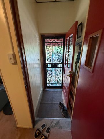 10 N MILTON AVE, Baltimore, MD 21224