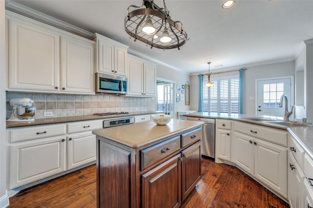 1230 Amistad Drive, Prosper, TX 75078