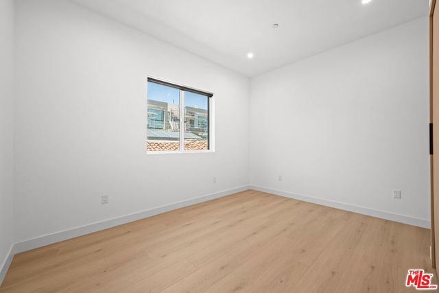 839 N Detroit Street, Los Angeles, CA 90046