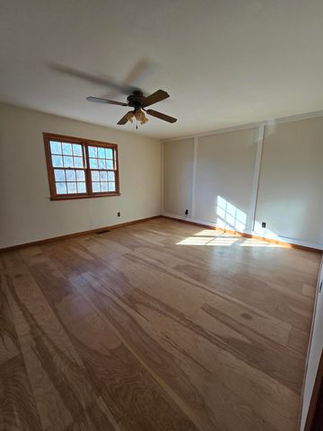 305 Miller Lane, Burnside, KY 42519