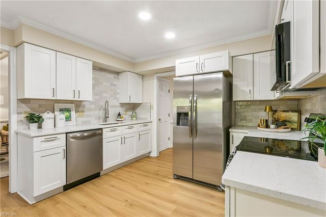 403 Gaines WAY, Yorktown, VA 23692