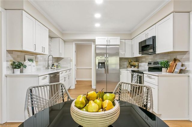 403 Gaines WAY, Yorktown, VA 23692