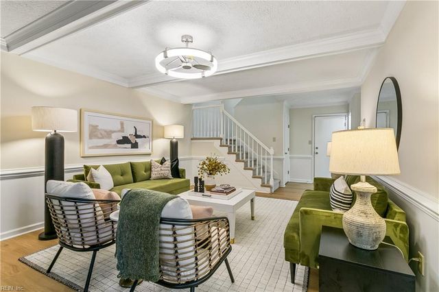 403 Gaines WAY, Yorktown, VA 23692