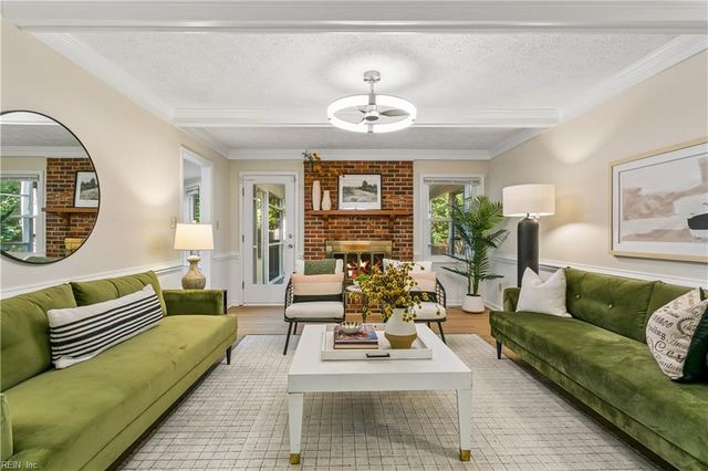 403 Gaines WAY, Yorktown, VA 23692