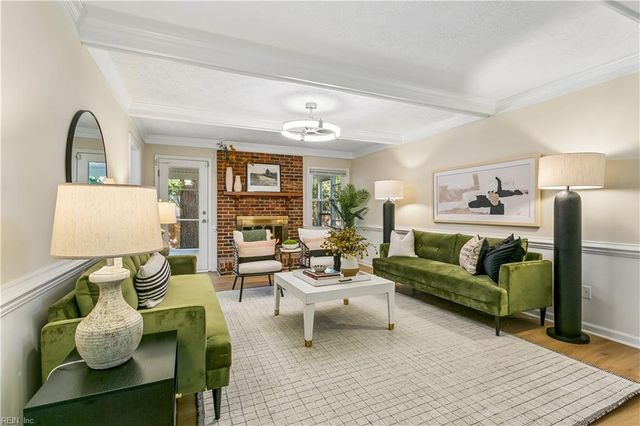 403 Gaines WAY, Yorktown, VA 23692