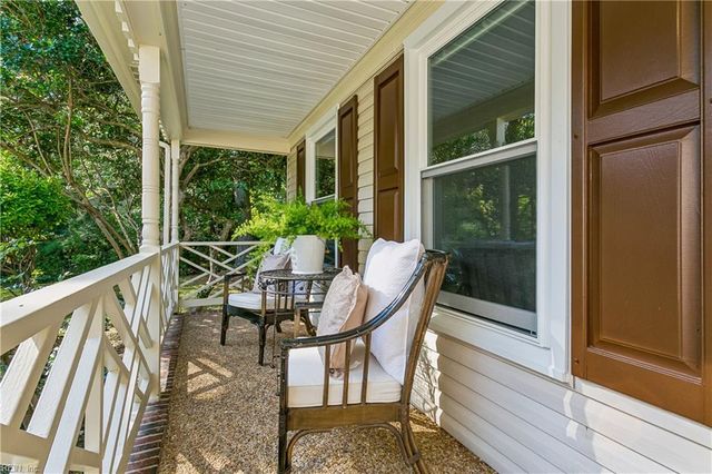 403 Gaines WAY, Yorktown, VA 23692