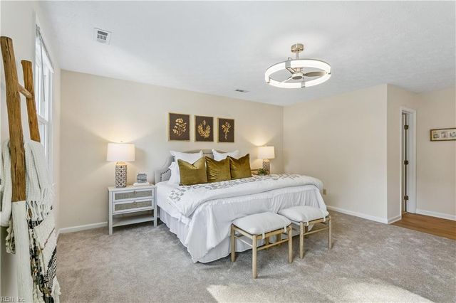 403 Gaines WAY, Yorktown, VA 23692