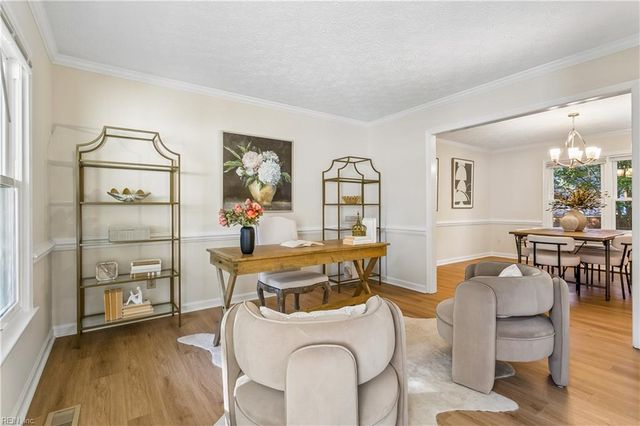 403 Gaines WAY, Yorktown, VA 23692