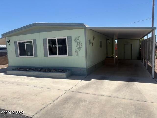 5545 W Flying W Street, Tucson, AZ 85713