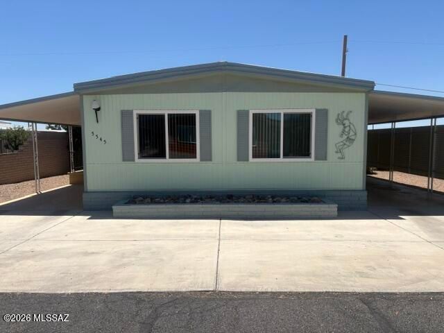 5545 W Flying W Street, Tucson, AZ 85713