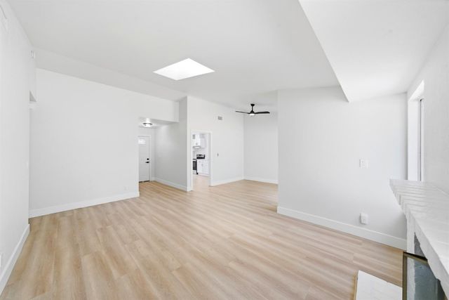 8251 Kilmer Cir, Sacramento, CA 95828