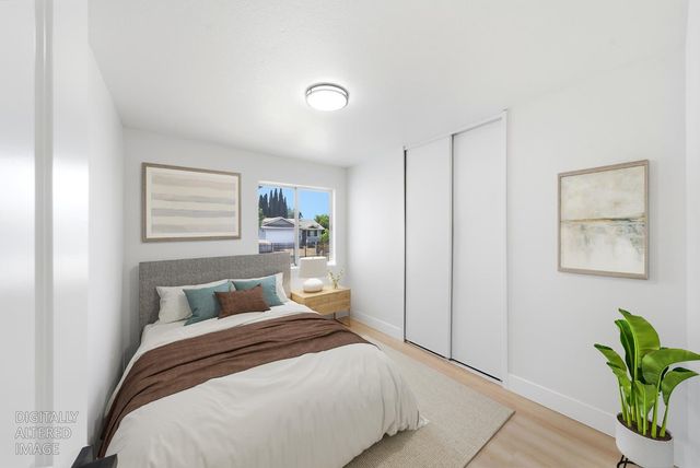 8251 Kilmer Cir, Sacramento, CA 95828