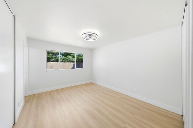 8251 Kilmer Cir, Sacramento, CA 95828