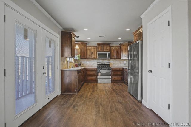 522 Timberlane Road, Skiatook, OK 74070