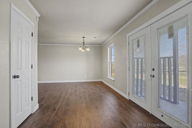 522 Timberlane Road, Skiatook, OK 74070