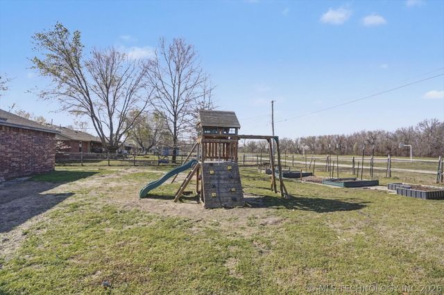 522 Timberlane Road, Skiatook, OK 74070