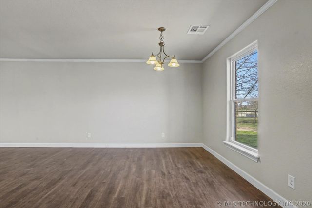 522 Timberlane Road, Skiatook, OK 74070