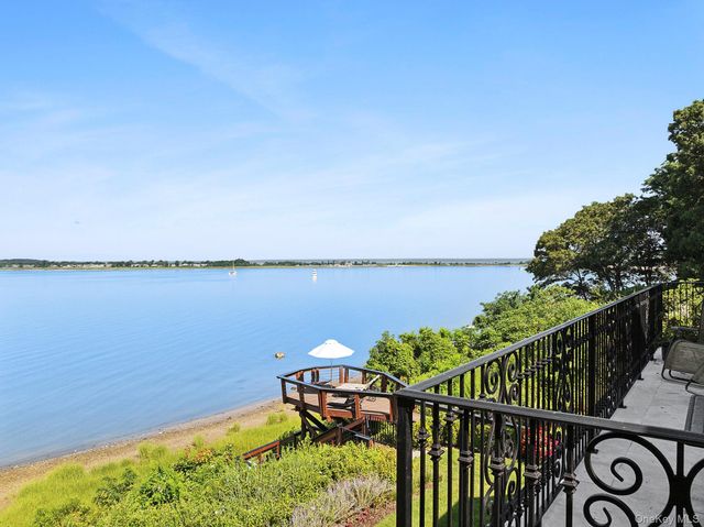 353 Centre Island Road, Oyster Bay, NY 11771