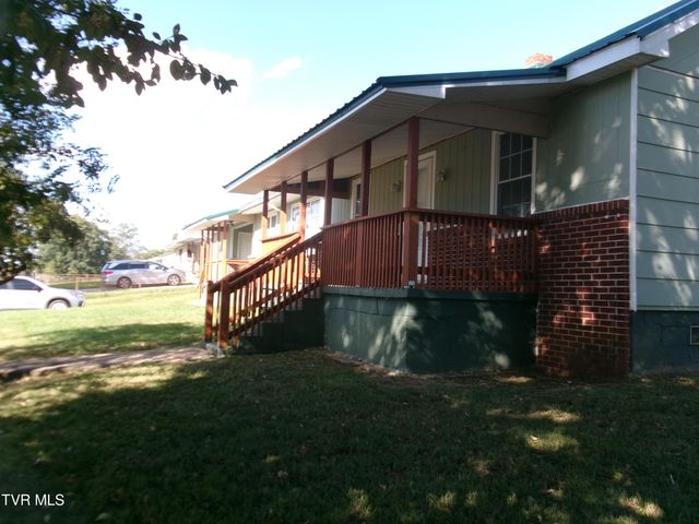 443 Holly Street, Mount Carmel, TN 37645