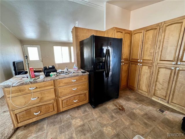 528 S Santa Maria Road, Golden Valley, AZ 86413