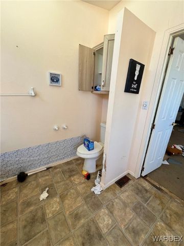 528 S Santa Maria Road, Golden Valley, AZ 86413