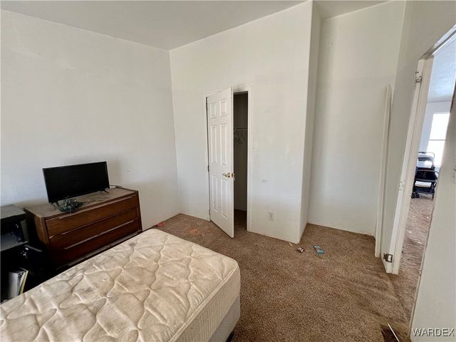 528 S Santa Maria Road, Golden Valley, AZ 86413