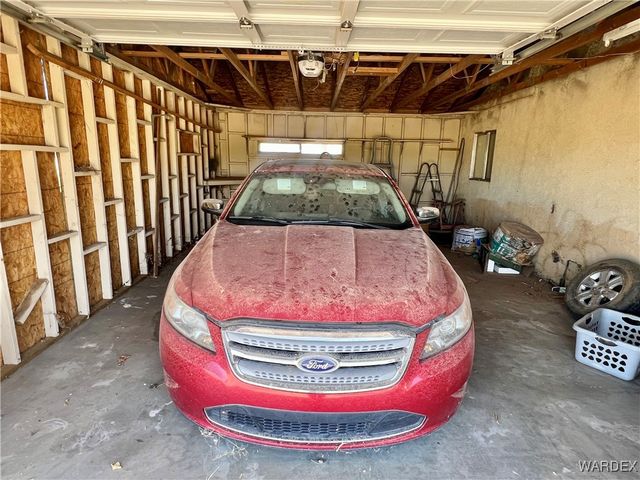 528 S Santa Maria Road, Golden Valley, AZ 86413