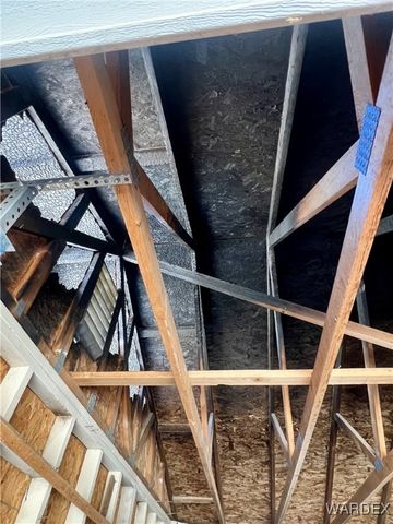 528 S Santa Maria Road, Golden Valley, AZ 86413