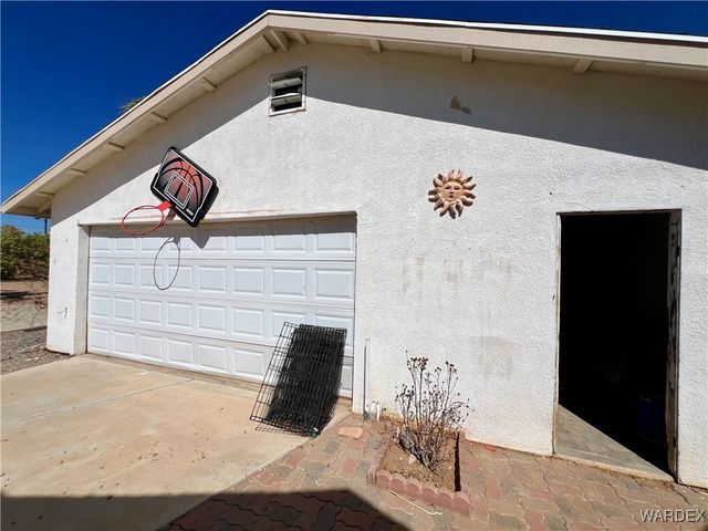 528 S Santa Maria Road, Golden Valley, AZ 86413