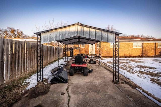 261 N 29th St, Duncan, OK 73533