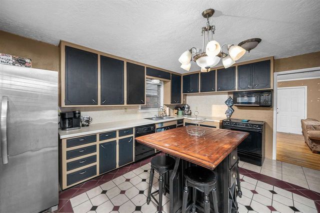 261 N 29th St, Duncan, OK 73533