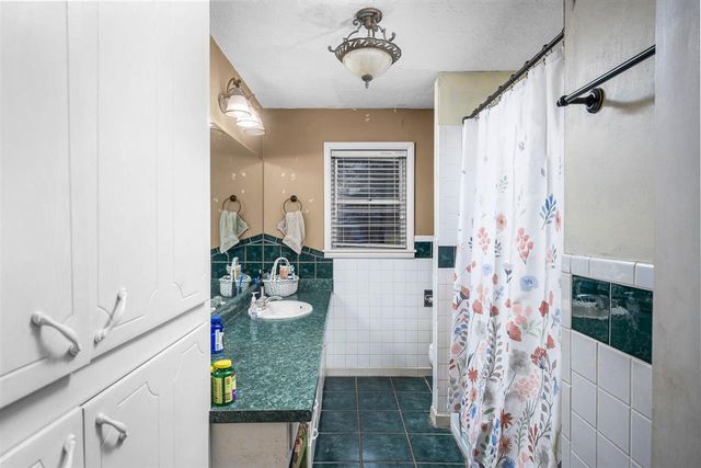 261 N 29th St, Duncan, OK 73533