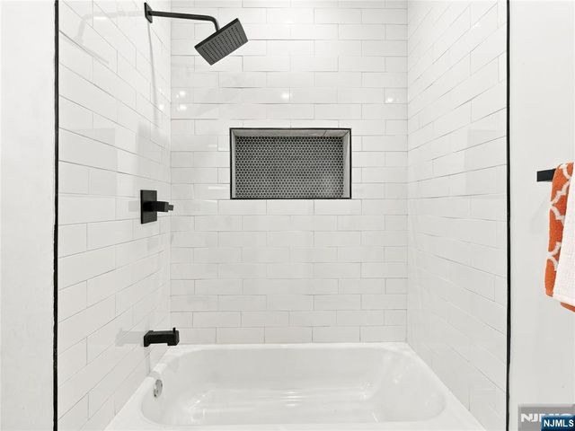 42 Passaic Avenue, Jersey City, NJ 07307