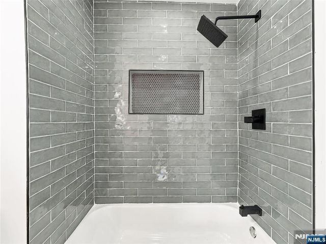 42 Passaic Avenue, Jersey City, NJ 07307