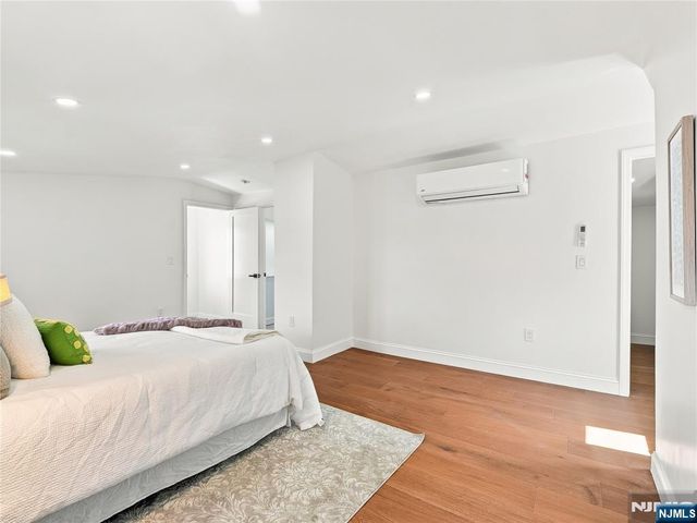42 Passaic Avenue, Jersey City, NJ 07307