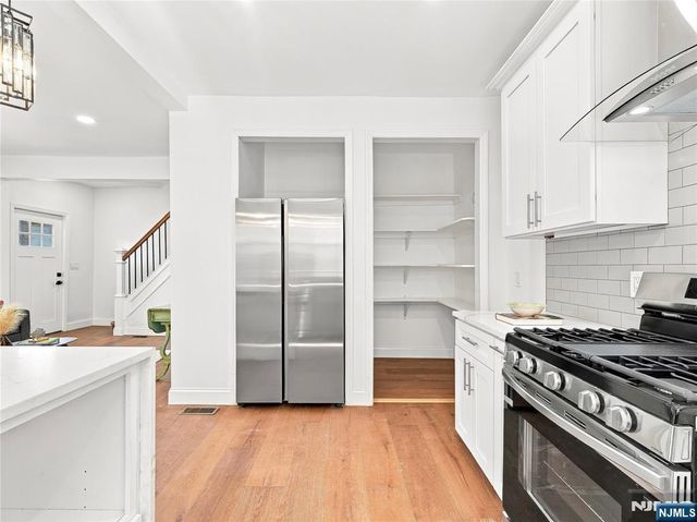 42 Passaic Avenue, Jersey City, NJ 07307
