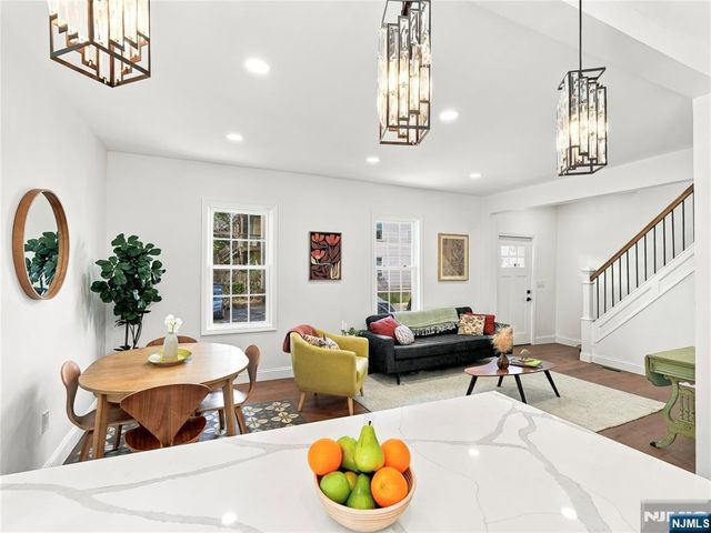 42 Passaic Avenue, Jersey City, NJ 07307