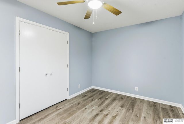 1218 Mayper Drive, Carter Lake, IA 51510