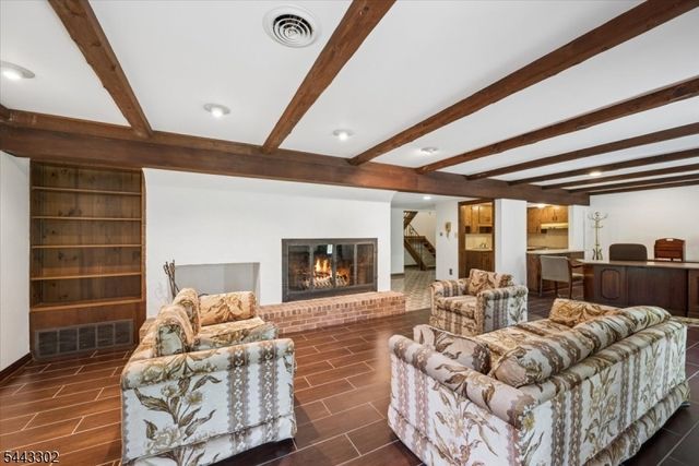 11 Cherryville Stanton Rd, Raritan Twp., NJ 08822
